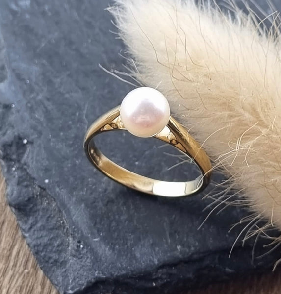Pearl single stone ring