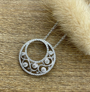 Diamond filigree circle pendant
