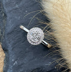 Round mixed cut diamond cluster ring